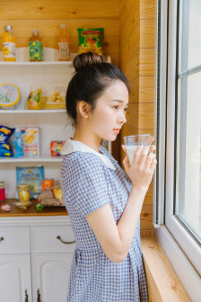 老八吃奥利给原版视频的播放地址